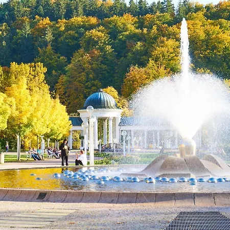 Schlosshotel 3* Маріанські Лазні