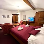 Schlosshotel Szálloda Mariánské Lázně