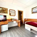 Schlosshotel Szálloda