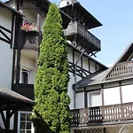 Szálloda Schlosshotel 3*