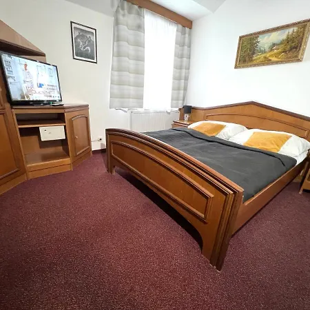 Otel Schlosshotel Mariánské Lázně