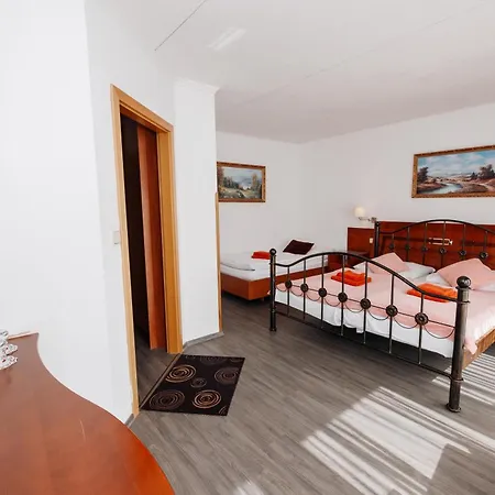 Otel Schlosshotel Mariánské Lázně