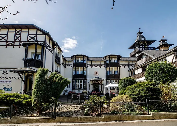 Schlosshotel Hotel 3*