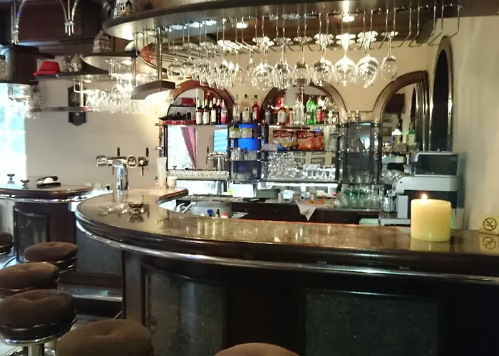 Schlosshotel Hotel 3*