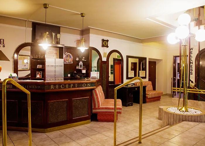 Schlosshotel Hotel 3*